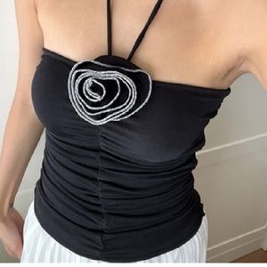 Flower detail rushed top